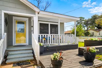 1107 Washington Street, Brenham, TX 77833 - Photo 1