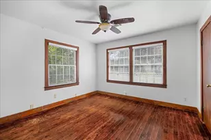 1107 Washington St, Brenham, TX 77833 - Photo 17