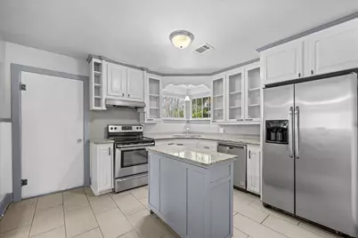 1107 Washington Street, Brenham, TX 77833 - Photo 9