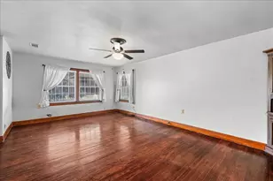 1107 Washington St, Brenham, TX 77833 - Photo 15