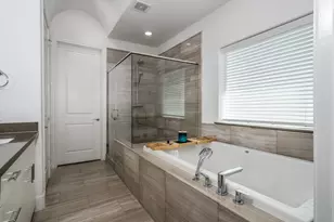 2312 Hutchins St, Houston, TX 77004 - Photo 21