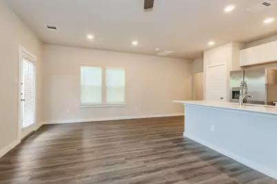 18306 W Centro Circle, Shenandoah, TX 77385 - Photo 5