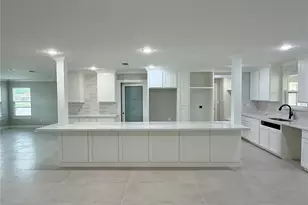 301 E San Bernard St, Brazoria, TX 77422 - Photo 13
