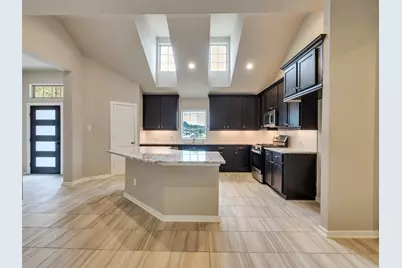 8510 Amber Bend Drive, Baytown, TX 77521 - Photo 13