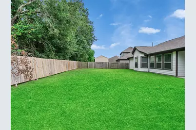 8510 Amber Bend Drive, Baytown, TX 77521 - Photo 41