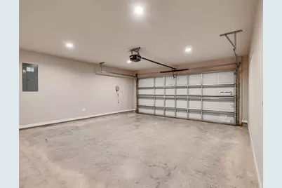 8510 Amber Bend Drive, Baytown, TX 77521 - Photo 39