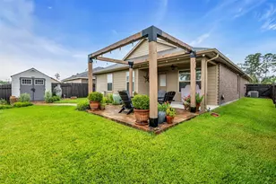 14093 Lake Cres Dr, Conroe, TX 77384 - Photo 3
