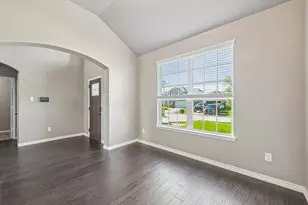 5172 Arbor Cove Ct, Alvin, TX 77511 - Photo 5