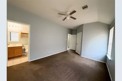 2755 Star Peak Drive, Houston, TX 77088 - Photo 11