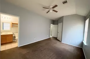 2755 Star Peak Dr, Houston, TX 77088 - Photo 11