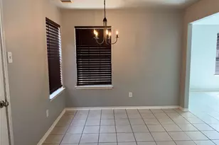 2755 Star Peak Dr, Houston, TX 77088 - Photo 5