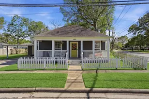 1215 Main St, Richmond, TX 77469 - Photo 1