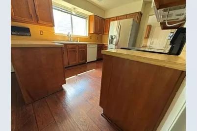 5614 Country Green Street, League City, TX 77573 - Photo 13