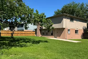 5614 Country Green St, League City, TX 77573 - Photo 33