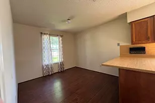 5614 Country Green St, League City, TX 77573 - Photo 15