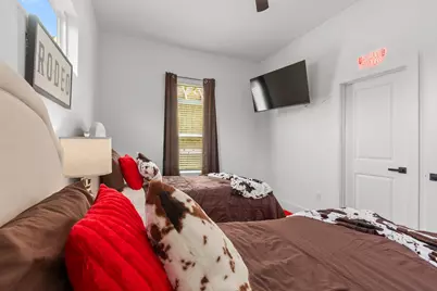 4657 Phlox Street #B, Houston, TX 77051 - Photo 15