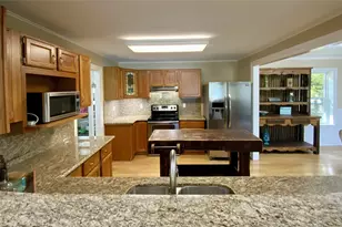416 Island Dr, Livingston, TX 77351 - Photo 21
