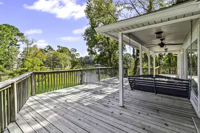 416 Island Dr, Livingston, TX 77351 - Photo 11