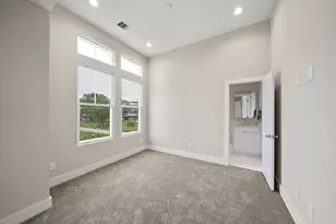 8670 Easthaven Blvd, Houston, TX 77075 - Photo 11