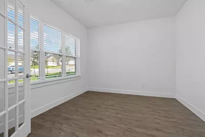 906 Golden Willow Lane, Conroe, TX 77304 - Photo 5