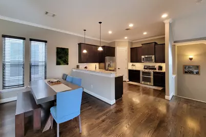 925 W 19th Street #A, Houston, TX 77008 - Photo 11