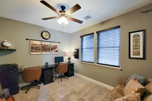 925 W 19th St, Houston, TX 77008 - Photo 7