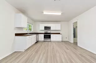 16755 N Thrasher Dr, Conroe, TX 77385 - Photo 17