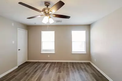 2910 Fawn Court, Missouri City, TX 77489 - Photo 11