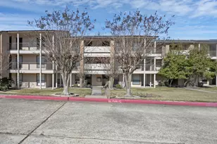 104 Lakeview Terrace, Conroe, TX 77356 - Photo 3