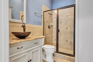 4708 McKinney St, Houston, TX 77023 - Photo 15
