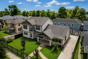 4708 McKinney St, Houston, TX 77023 - Photo 1