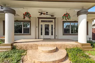 4708 McKinney St, Houston, TX 77023 - Photo 3