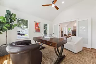 805 English St, Houston, TX 77009 - Photo 3
