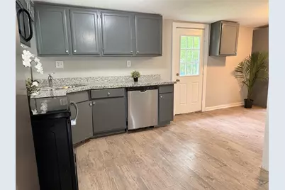 5222 Northridge Drive, Houston, TX 77033 - Photo 5