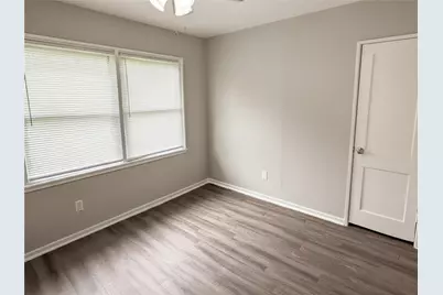 5222 Northridge Drive, Houston, TX 77033 - Photo 11
