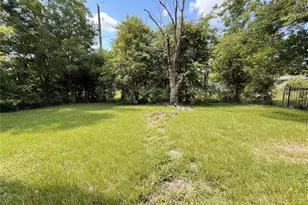 5222 Northridge Dr, Houston, TX 77033 - Photo 13