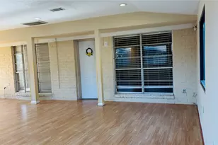 11407 Hazen St, Houston, TX 77072 - Photo 3