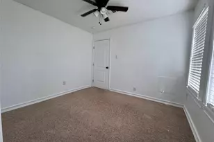 1404 Harrop Ave, Pasadena, TX 77506 - Photo 9