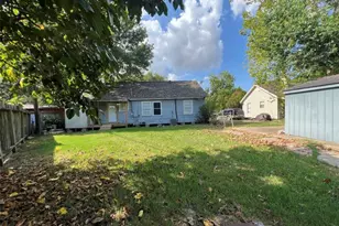1404 Harrop Ave, Pasadena, TX 77506 - Photo 5