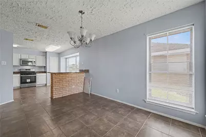319 Richvale Lane, Houston, TX 77598 - Photo 13