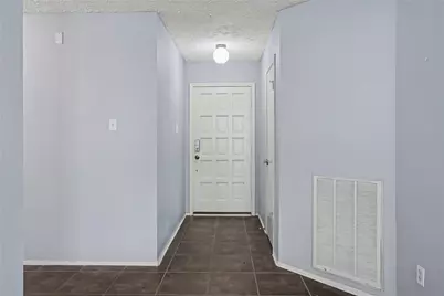 319 Richvale Lane, Houston, TX 77598 - Photo 11