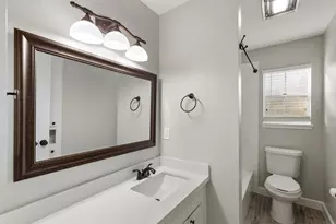13010 Trail Hollow Dr, Houston, TX 77079 - Photo 25