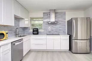 5538 Holly St, Houston, TX 77081 - Photo 1