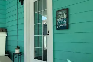 1513 19th St, Galveston, TX 77550 - Photo 39