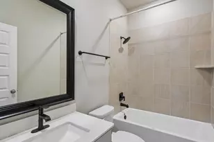 5233 Great Oaks Dr, Pearland, TX 77584 - Photo 7