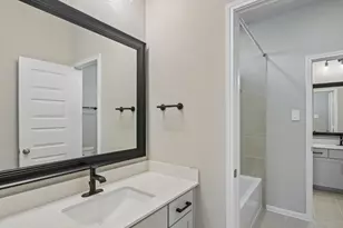 5233 Great Oaks Dr, Pearland, TX 77584 - Photo 9