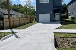 8129 Hoffman, Houston, TX 77016 - Photo 1