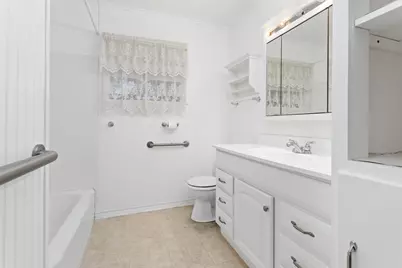 621 Henry Lane, Winnie, TX 77665 - Photo 9