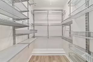 14704 Perthshire Rd, Houston, TX 77079 - Photo 21