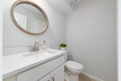 14704 Perthshire Road #E, Houston, TX 77079 - Photo 11